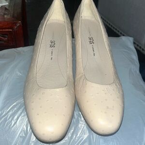 SAS wedge shoes 9.5